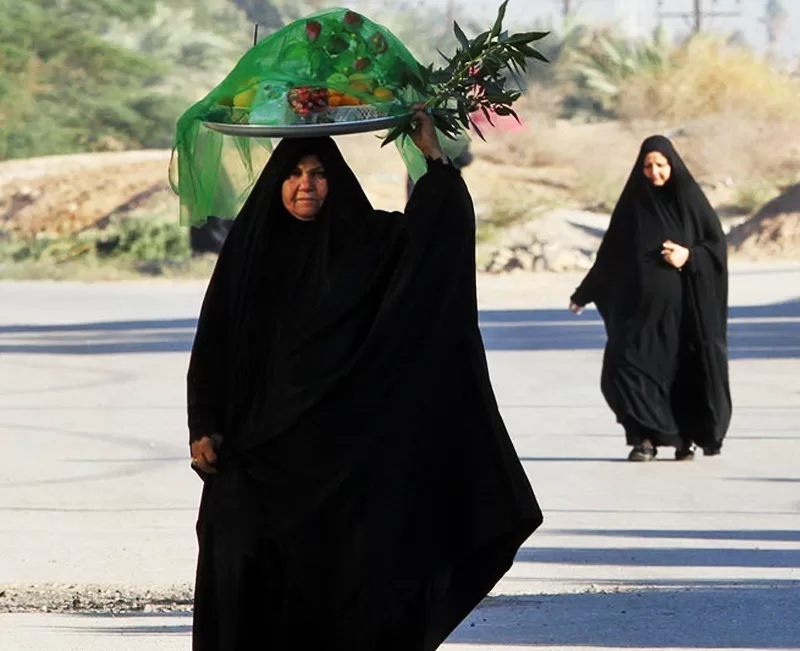 پوشش زنان و مردان خوزستان